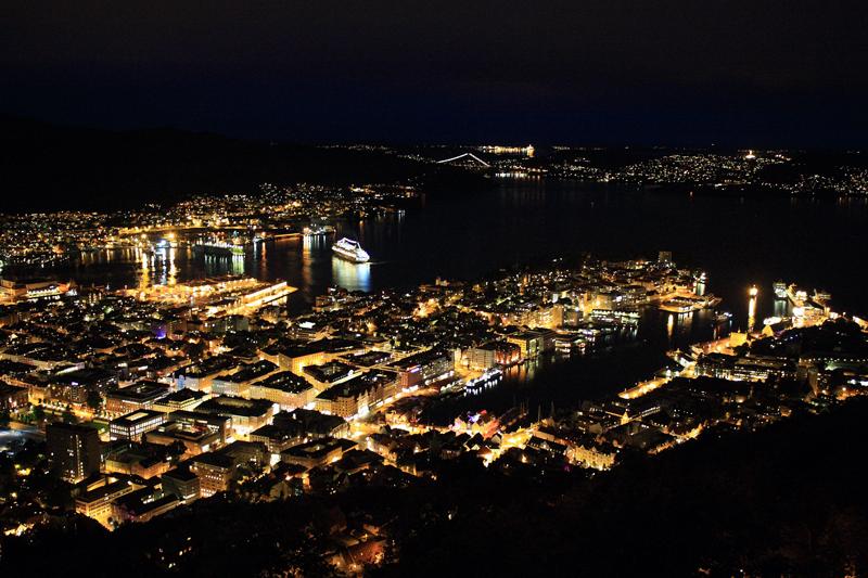 276-Bergen,24 agosto 2011.JPG